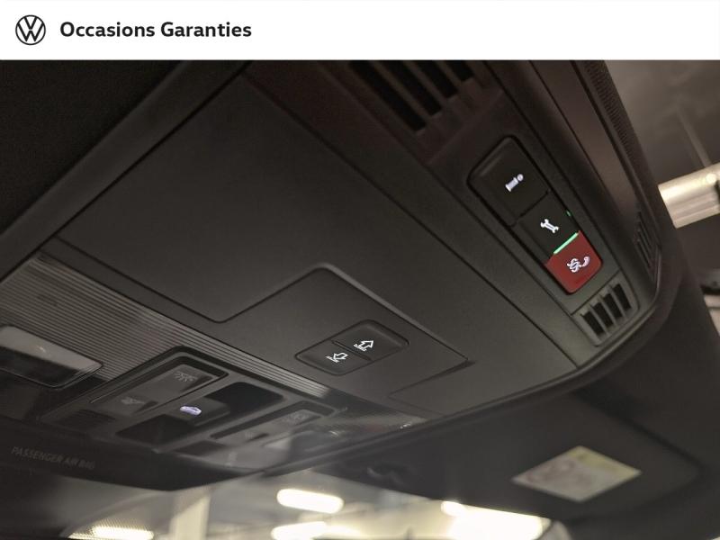 Voitures occasions VOLKSWAGEN T-ROC R-Line Villemomble