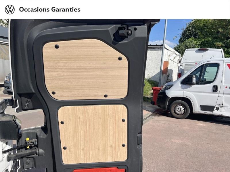 Voitures occasions VOLKSWAGEN UTILITAIRES ID. BUZZ CARGO Pro Villemomble