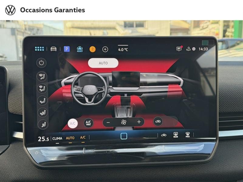 Voitures occasions VOLKSWAGEN T-ROC Life Villemomble