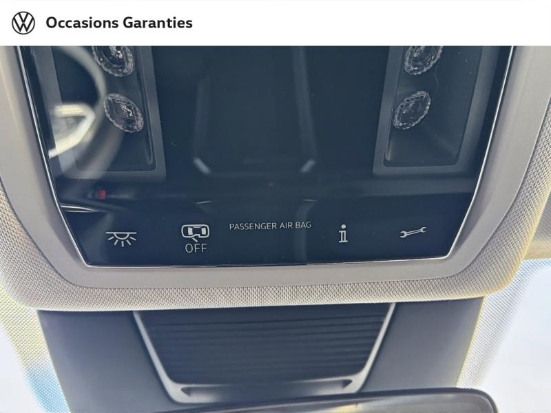 Voitures occasions VOLKSWAGEN T-ROC Life Villemomble