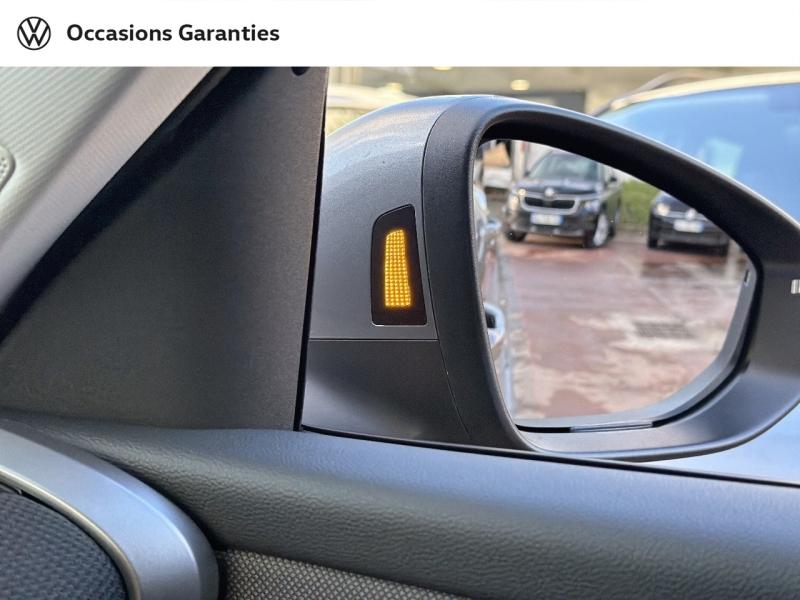 Voitures occasions VOLKSWAGEN T-ROC Life Villemomble