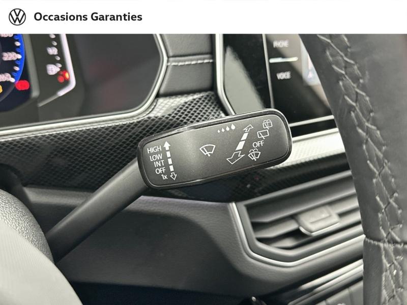 Voitures occasions VOLKSWAGEN T-CROSS R-Line Villemomble