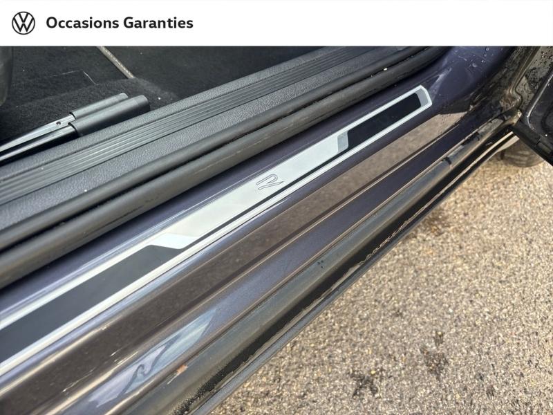 Voitures occasions VOLKSWAGEN T-CROSS R-Line Villemomble