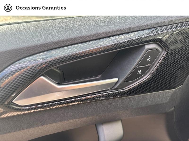 Voitures occasions VOLKSWAGEN T-CROSS R-Line Villemomble