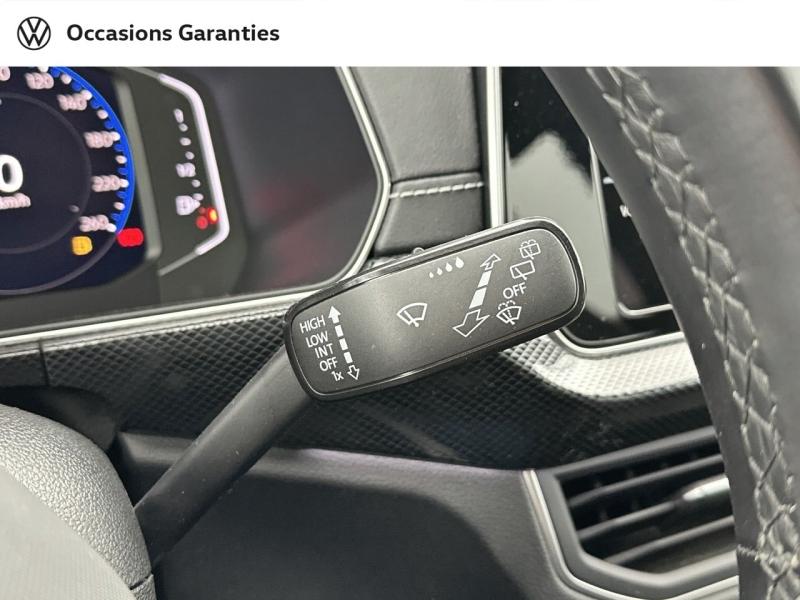 Voitures occasions VOLKSWAGEN T-CROSS R-Line Villemomble