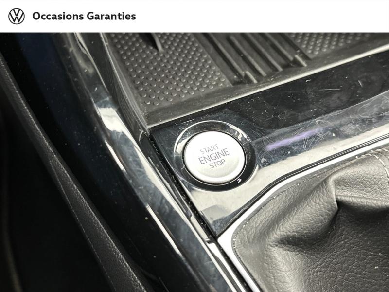 Voitures occasions VOLKSWAGEN T-CROSS R-Line Villemomble