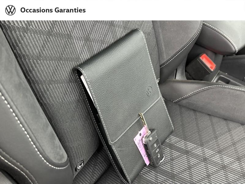 Voitures occasions VOLKSWAGEN T-CROSS R-Line Villemomble