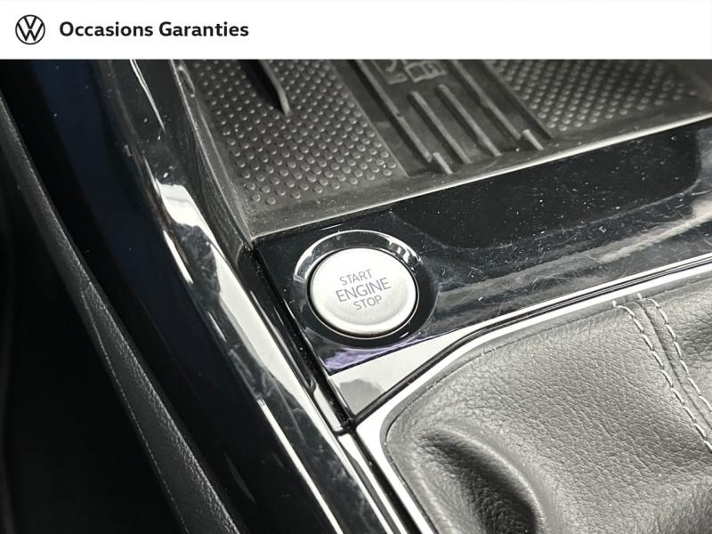 Voitures occasions VOLKSWAGEN T-CROSS R-Line Villemomble