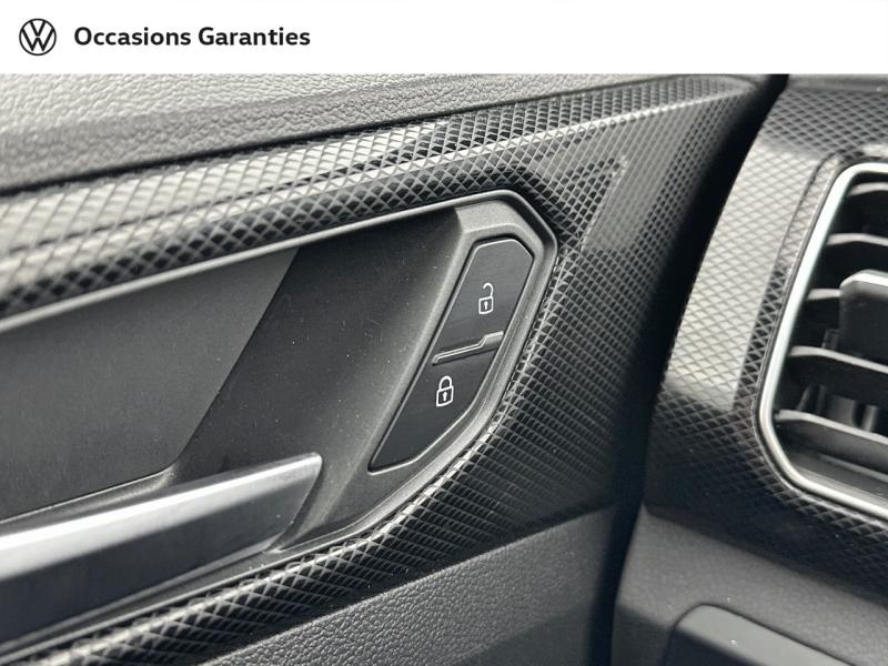 Voitures occasions VOLKSWAGEN T-CROSS R-Line Villemomble