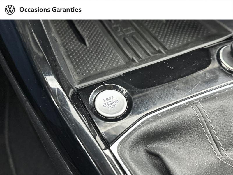 Voitures occasions VOLKSWAGEN T-CROSS R-Line Villemomble