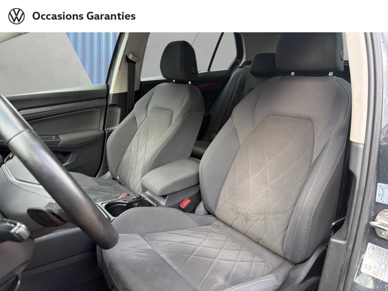 Voitures occasions VOLKSWAGEN GOLF Style 1st Villemomble