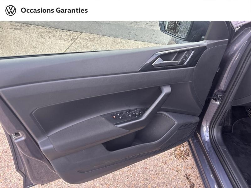 Voitures occasions VOLKSWAGEN POLO Life Villemomble
