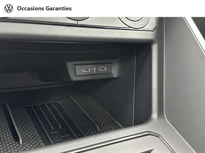 Voitures occasions VOLKSWAGEN POLO Life Villemomble