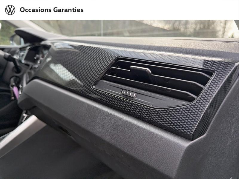 Voitures occasions VOLKSWAGEN POLO Life Villemomble