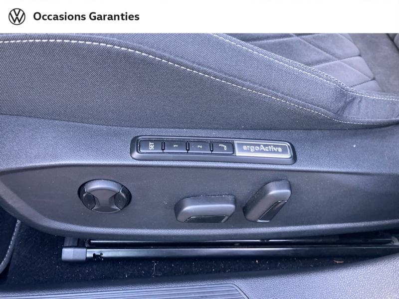 Voitures occasions VOLKSWAGEN GOLF Style Villemomble