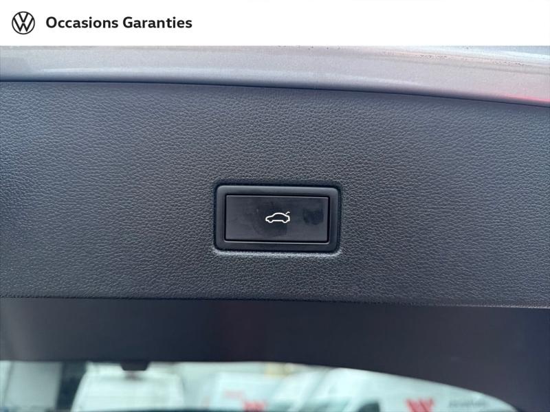 Voitures occasions VOLKSWAGEN T-ROC Style Exclusive Villemomble