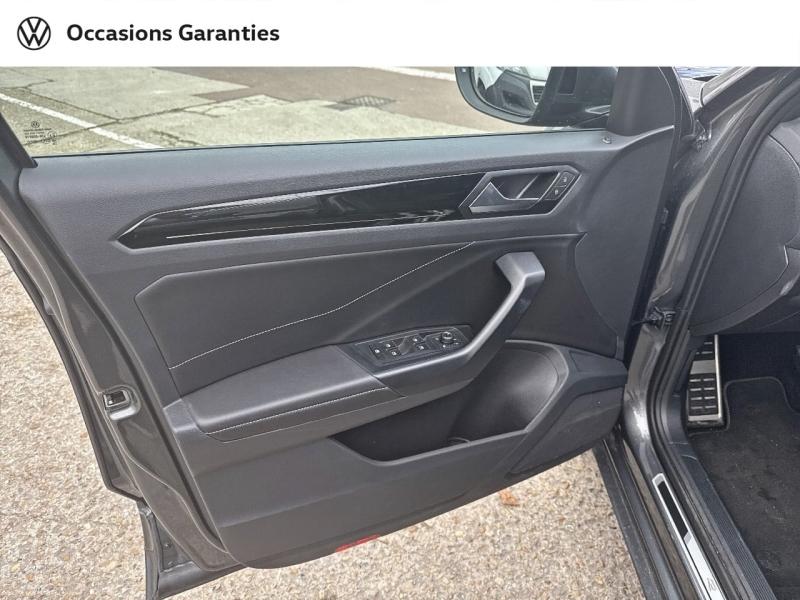 Voitures occasions VOLKSWAGEN T-ROC R-Line Edition Villemomble