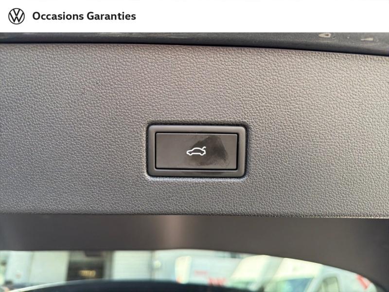 Voitures occasions VOLKSWAGEN T-ROC Style Edition Villemomble