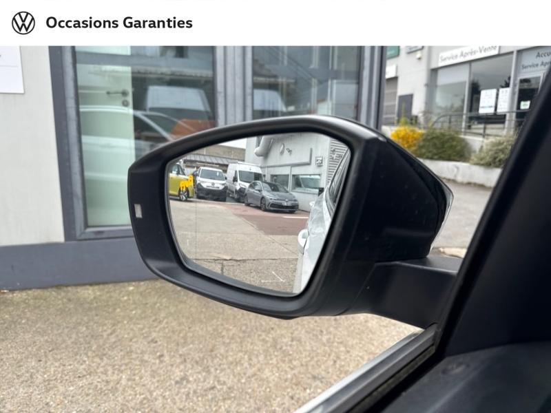 Voitures occasions VOLKSWAGEN T-CROSS Carat Villemomble