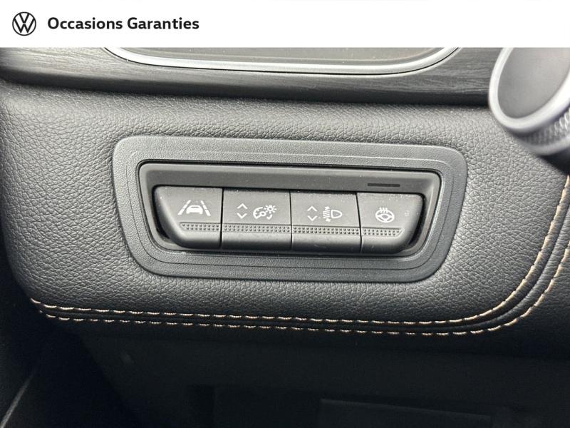Voitures occasions RENAULT CAPTUR Initiale Paris Villemomble