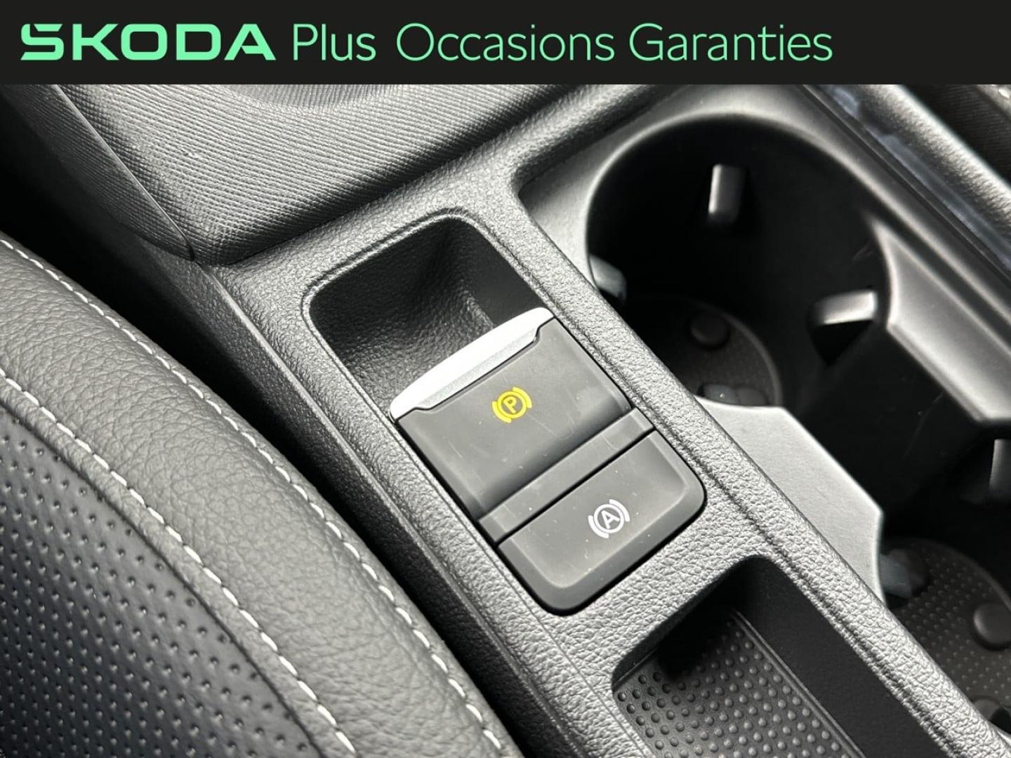 Voitures occasions ŠKODA OCTAVIA Sportline Villemomble