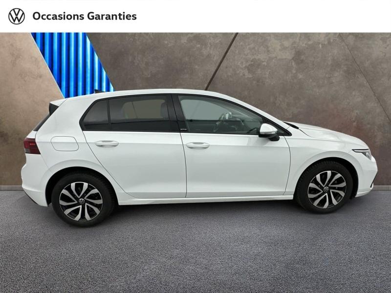 Voitures occasions VOLKSWAGEN GOLF Active Villemomble