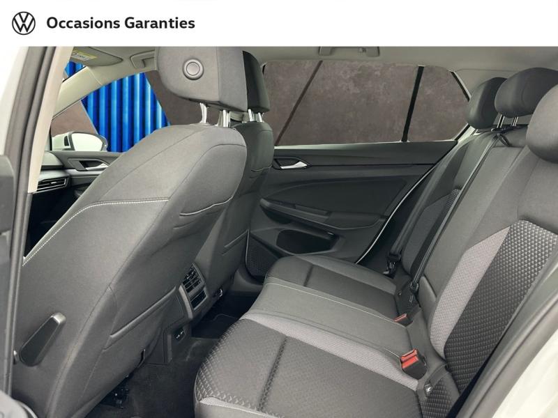 Voitures occasions VOLKSWAGEN GOLF Active Villemomble