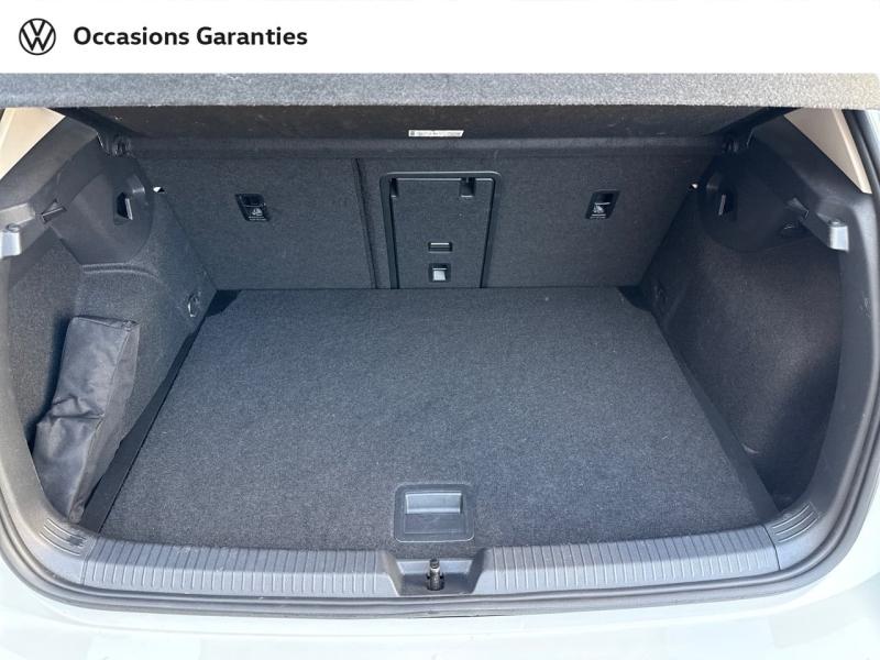 Voitures occasions VOLKSWAGEN GOLF Active Villemomble
