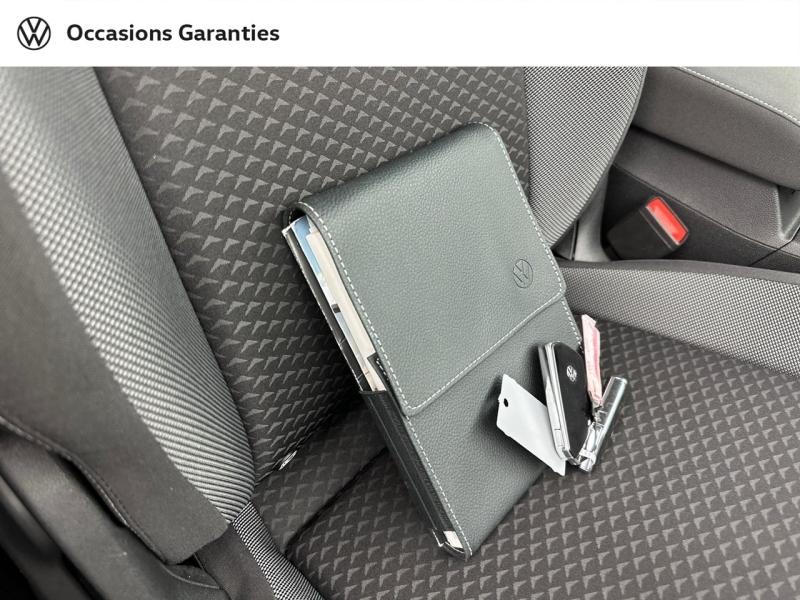 Voitures occasions VOLKSWAGEN GOLF Active Villemomble