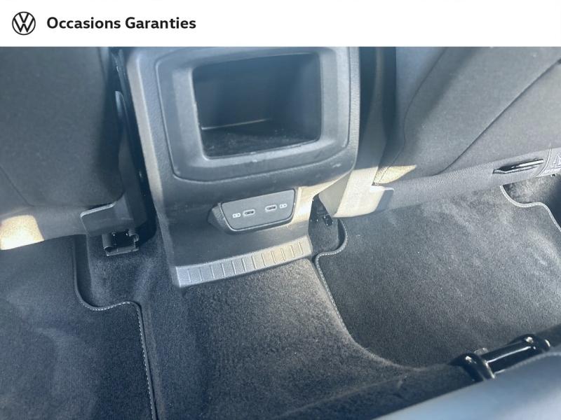 Voitures occasions VOLKSWAGEN T-CROSS R-Line Edition Villemomble