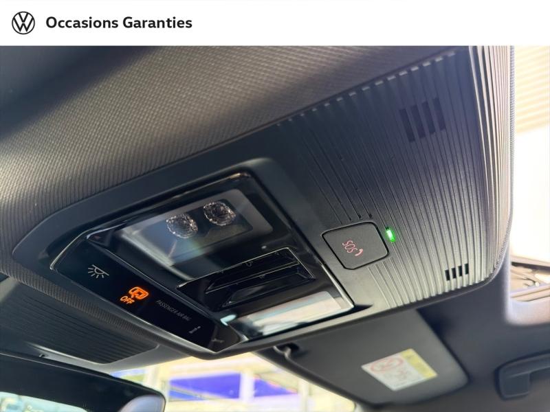 Voitures occasions VOLKSWAGEN T-ROC R-Line Villemomble