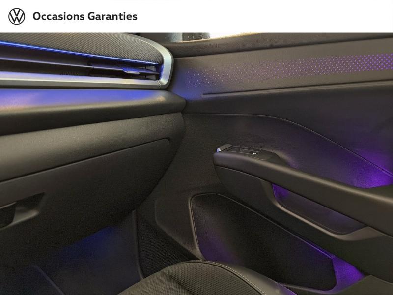 Voitures occasions VOLKSWAGEN T-ROC R-Line Villemomble