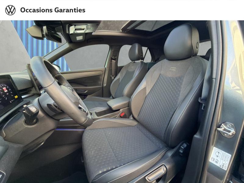 Voitures occasions VOLKSWAGEN T-ROC R-Line Villemomble