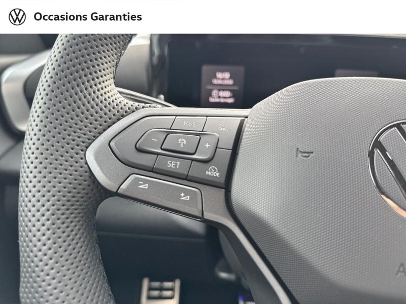 Voitures occasions VOLKSWAGEN T-ROC R-Line Villemomble