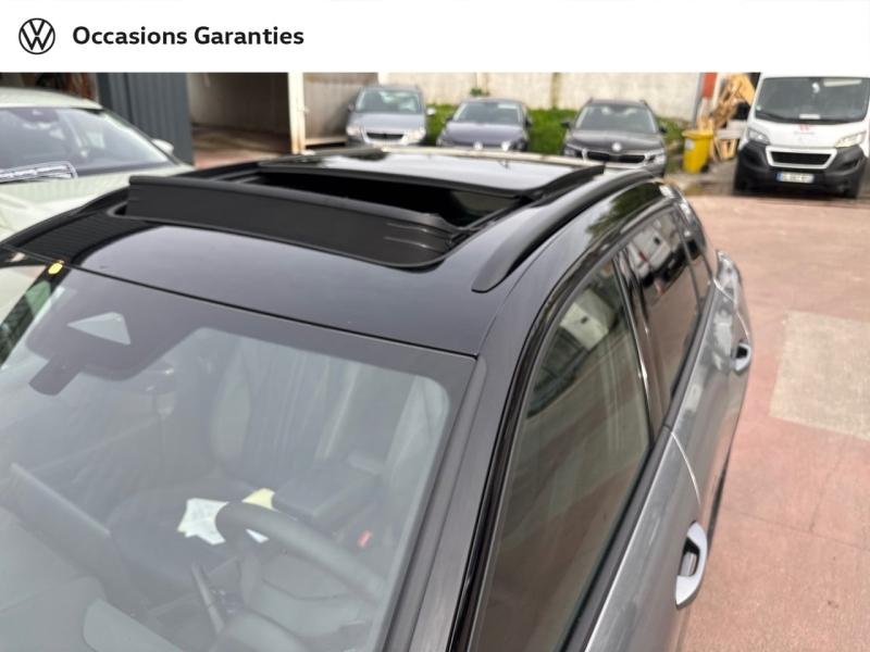 Voitures occasions VOLKSWAGEN T-ROC R-Line Villemomble