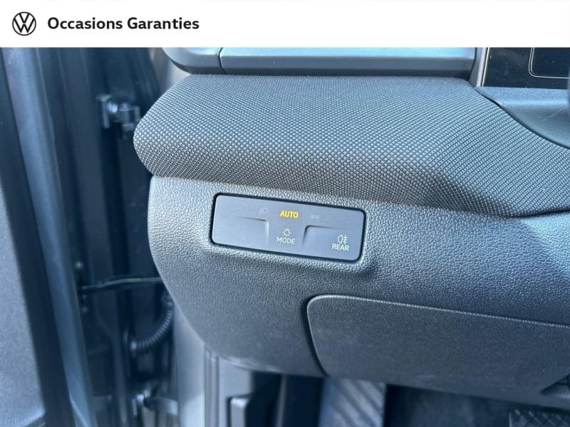 Voitures occasions VOLKSWAGEN T-ROC Life Villemomble
