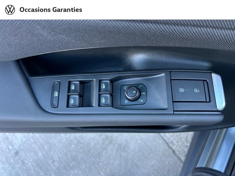 Voitures occasions VOLKSWAGEN T-ROC Life Villemomble