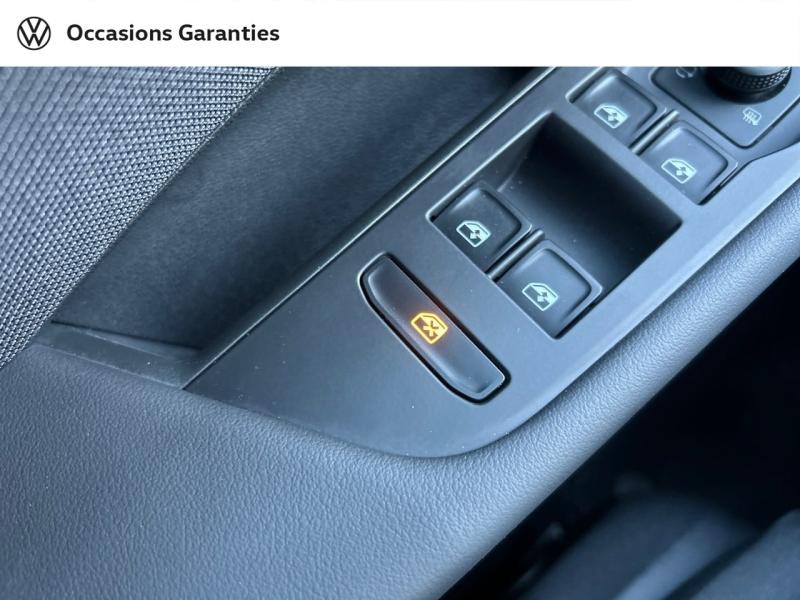 Voitures occasions VOLKSWAGEN T-ROC Life Villemomble