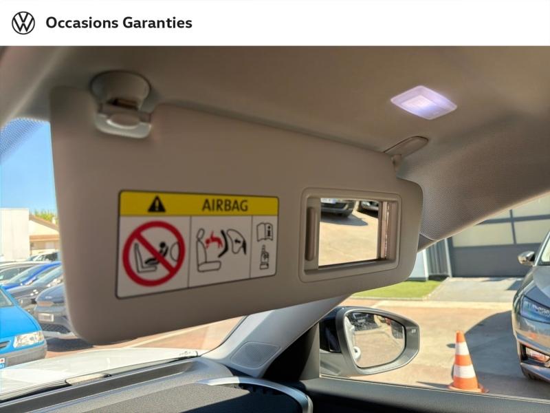 Voitures occasions VOLKSWAGEN T-ROC Life Villemomble