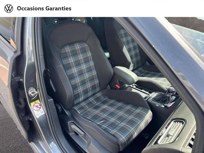 Voitures occasions VOLKSWAGEN GOLF GTE Villemomble