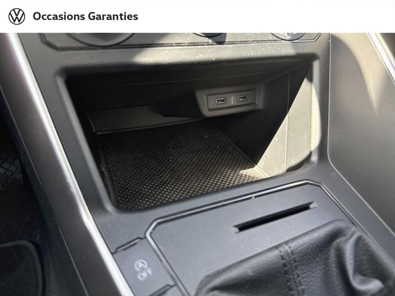 Voitures occasions VOLKSWAGEN POLO Life Villemomble