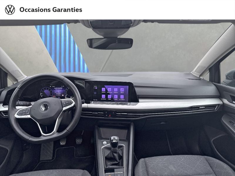Voitures occasions VOLKSWAGEN GOLF Life Villemomble