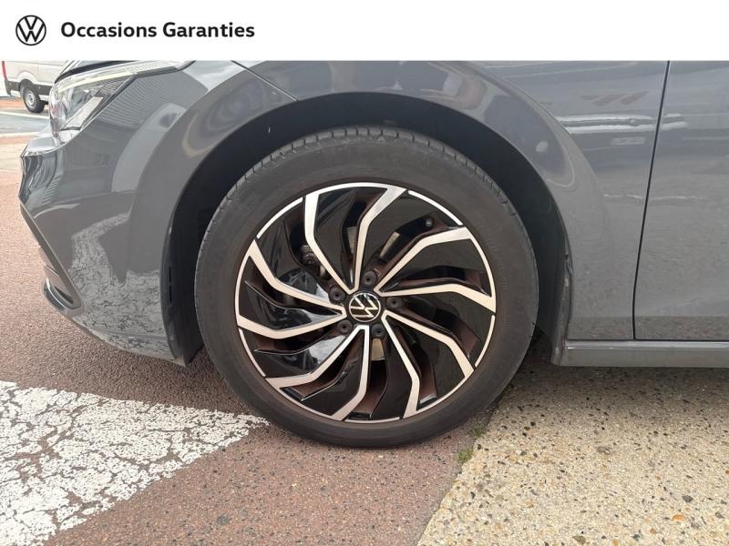 Voitures occasions VOLKSWAGEN GOLF Life Villemomble
