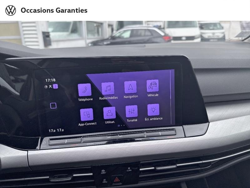 Voitures occasions VOLKSWAGEN GOLF Life Villemomble