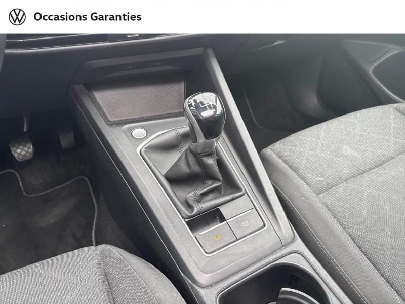 Voitures occasions VOLKSWAGEN GOLF Life Villemomble