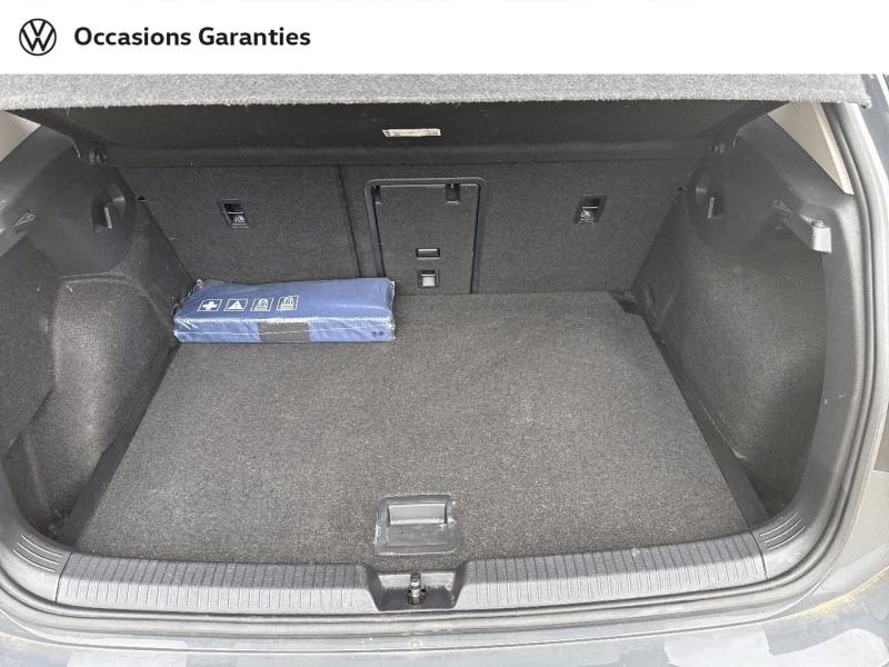 Voitures occasions VOLKSWAGEN GOLF Life Villemomble