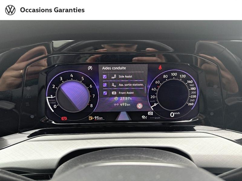 Voitures occasions VOLKSWAGEN GOLF Life Villemomble