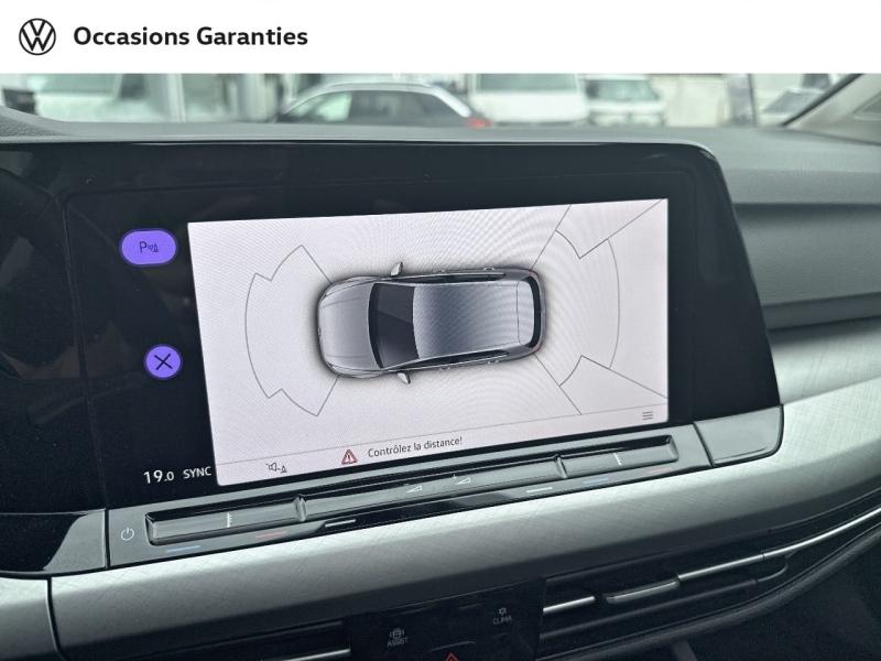 Voitures occasions VOLKSWAGEN GOLF Life Villemomble
