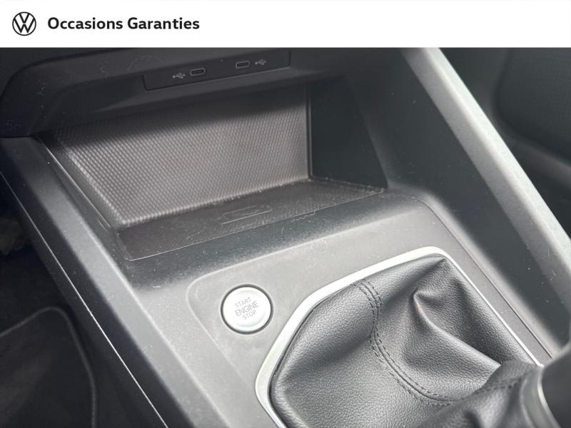 Voitures occasions VOLKSWAGEN GOLF Life Villemomble