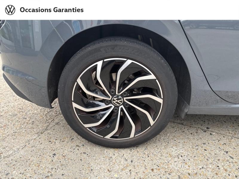 Voitures occasions VOLKSWAGEN GOLF Life Villemomble
